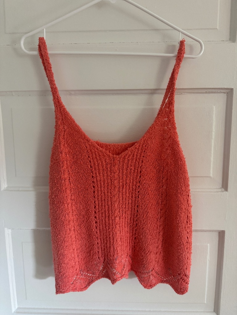 Anthropologie V-Neck Pointelle Sweater Tank | Coral | Scalloped Hem | Size M
